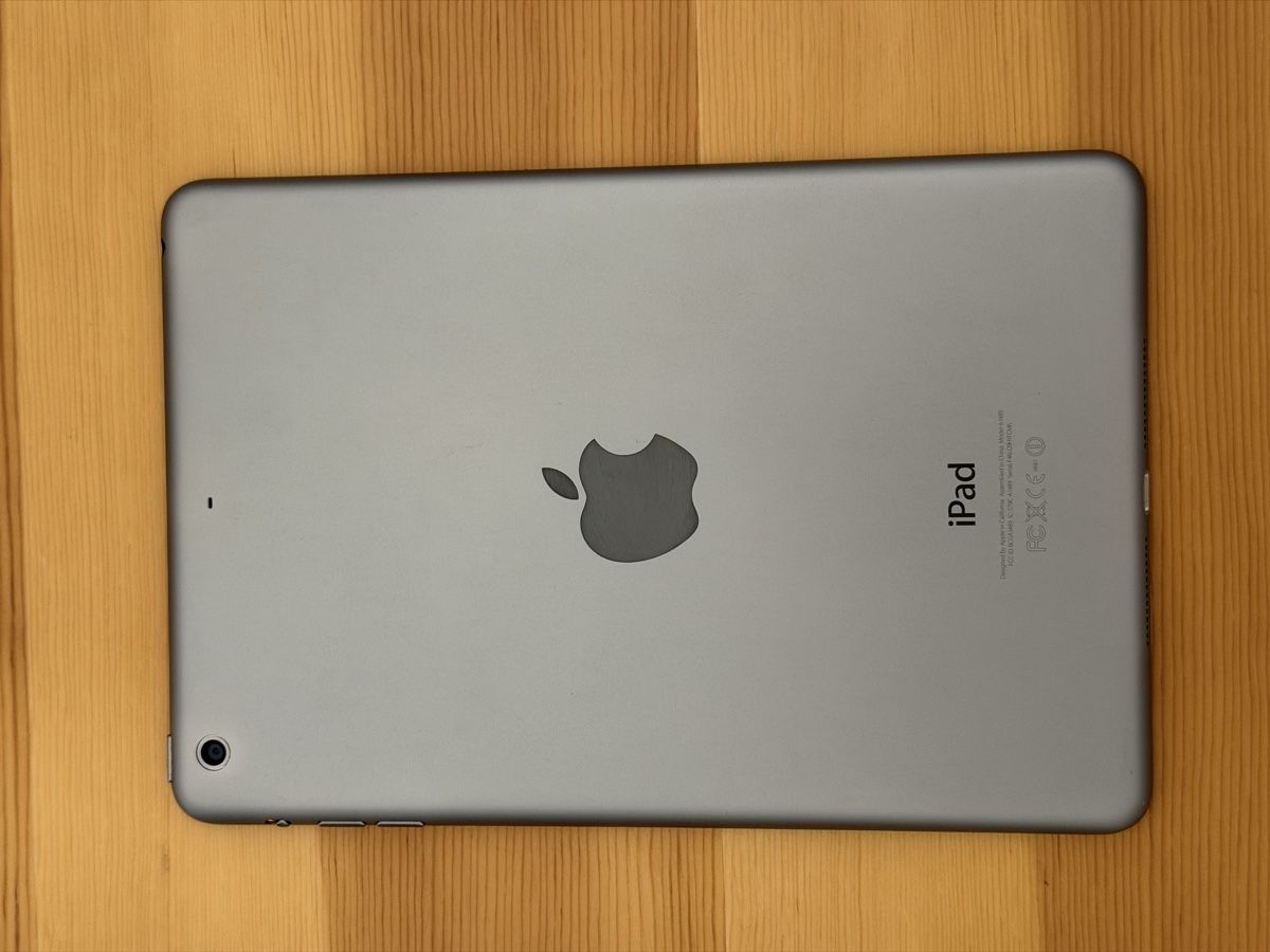 Apple Tablettes PC: Apple iPad Mini 2 32GB Space Gray used – D'occasion à Lausanne par atr_v2dq 4