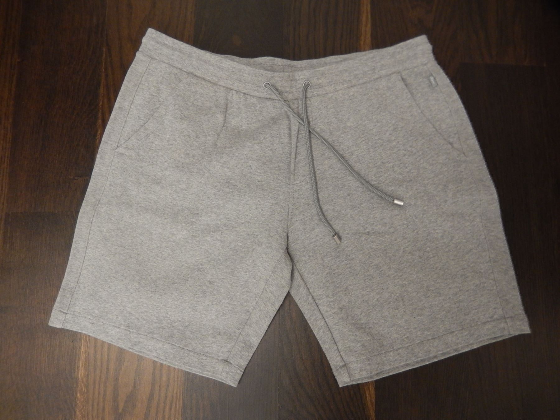 Bogner Pantaloni: Orig. BOGNER Men Sweatshorts Gr. L – Usato da Tuggen venduto da vivira 9