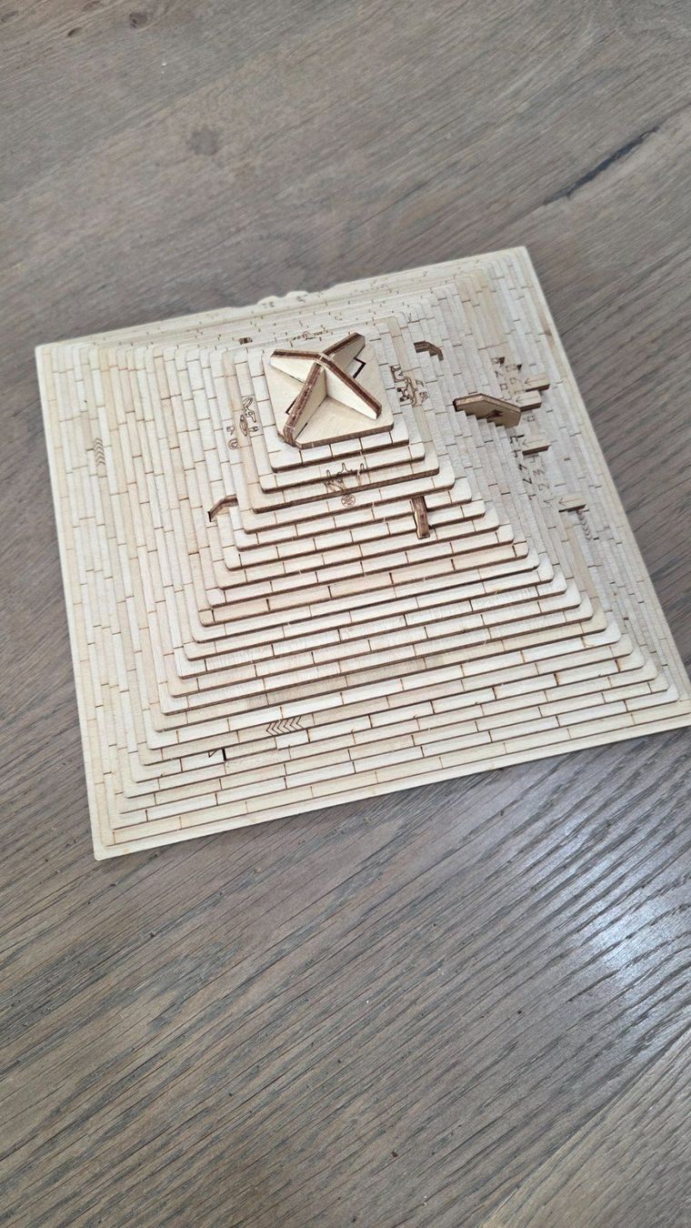Giochi: Quest Pyramide Denk- und Knobelspiel – Nuovo (secondo la descrizione) da Nürensdorf venduto da Aw18 3