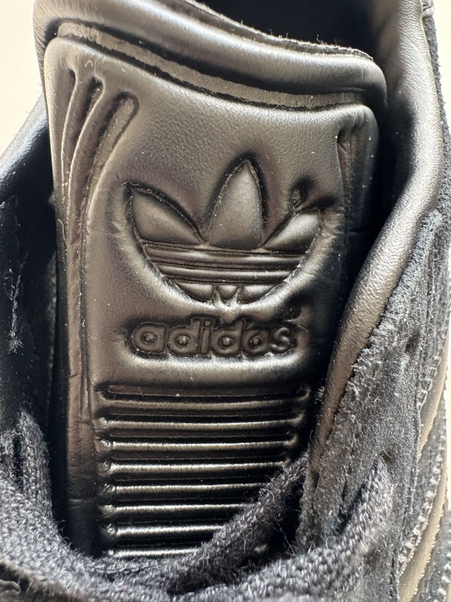 Adidas Scarpe da donna: Adidas neuves noires – Nuovo (secondo la descrizione) da Carouge GE venduto da ely_2jtg 2