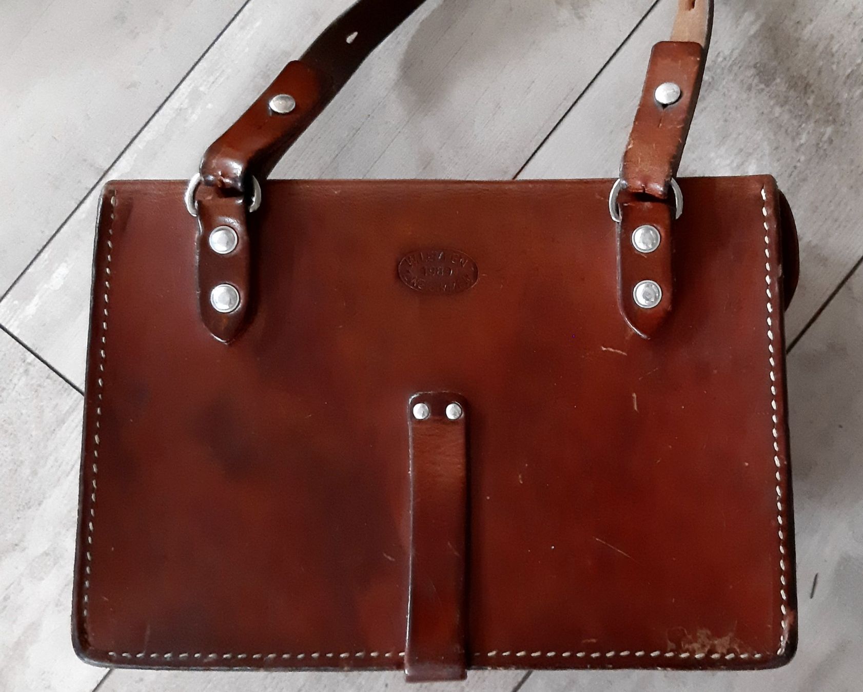 Schweizer Armee Borse: Ledertasche  -  Tasche  -  vintage  -  Schweizer Armee – Usato da Tagelswangen venduto da BrigittaC01 2