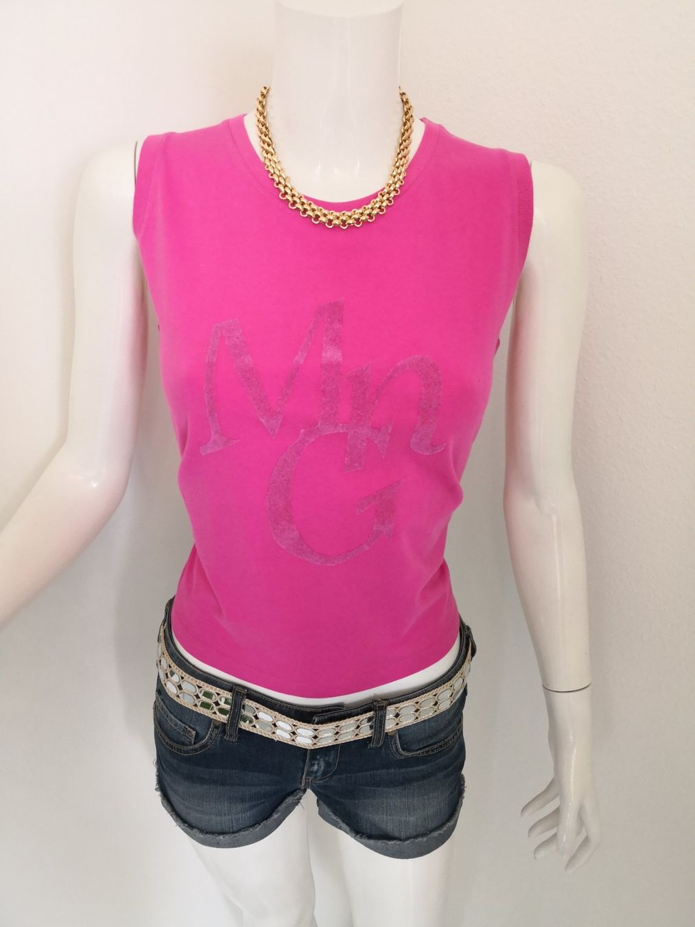 Mango Top: 🤩MANGO TOP PINK MIT DRUCK – Usato da Olten venduto da Naja-Twins-Twins 3
