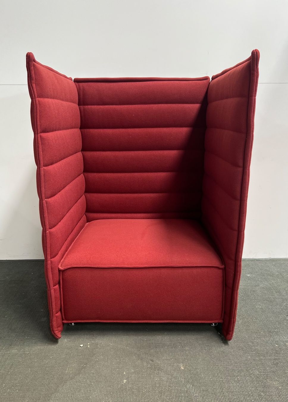 Vitra Sofas: 017 VITRA Alcove Highback Sofa – Gebraucht aus Wangen an der Aare von TBYN