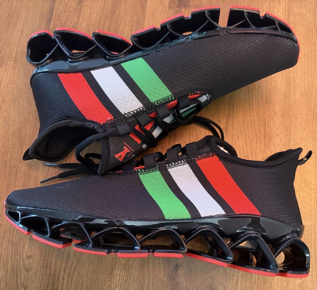 Scarpe da uomo: Sneakers – Nuovo (secondo la descrizione) da Baar venduto da dej_pbs7