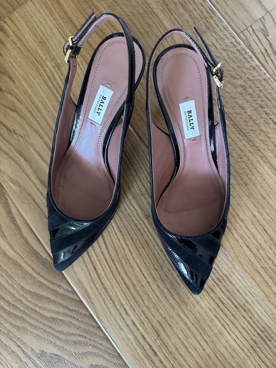Bally Scarpe da donna: bally black slingback patent leather heels – Nuovo (secondo la descrizione) da Männedorf venduto da primavera22