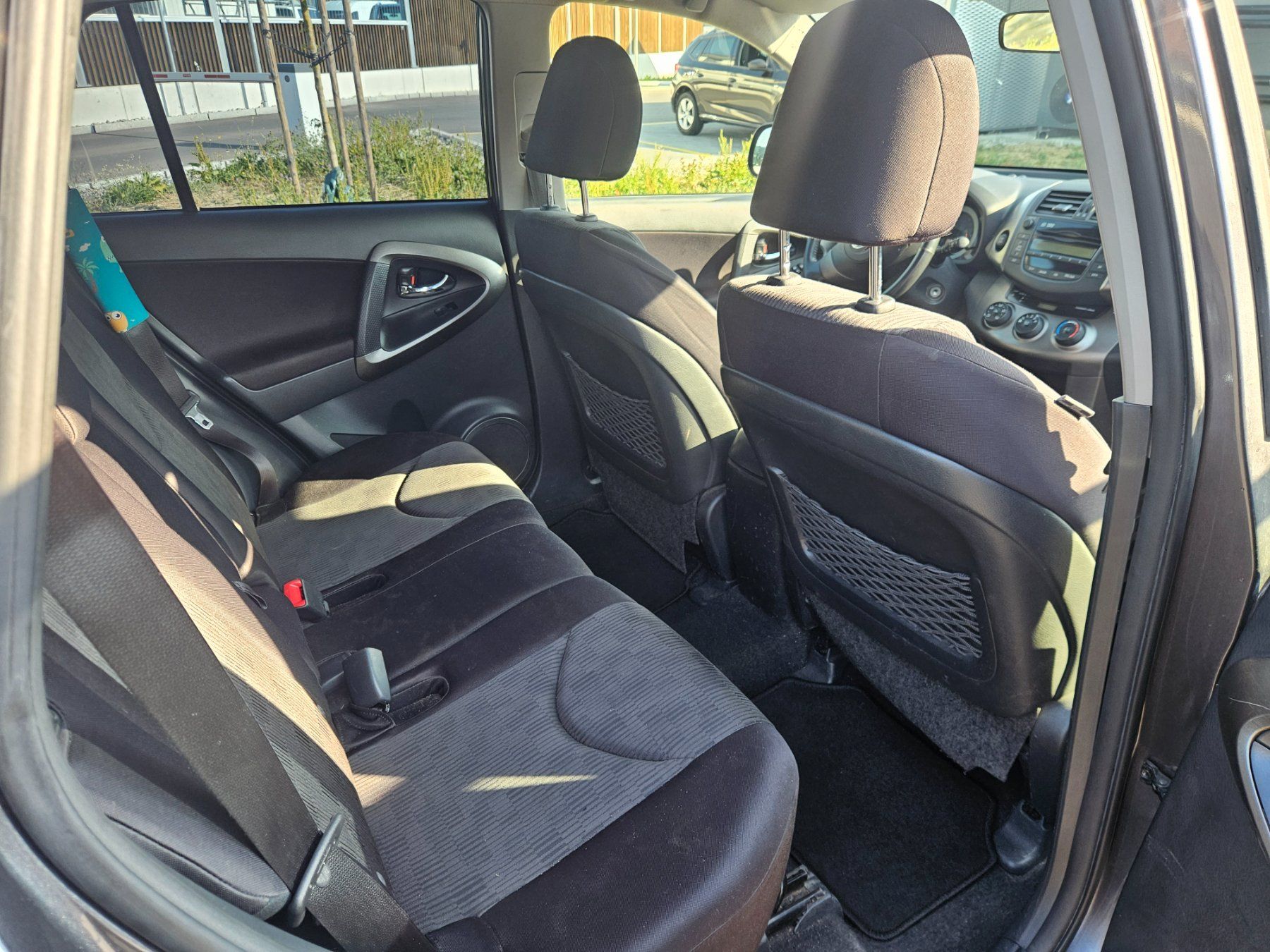 Toyota Autos: Toyota RAV4 2.0 benzin 4x4 SUV – Gebraucht aus Däniken SO von Schild1990 5