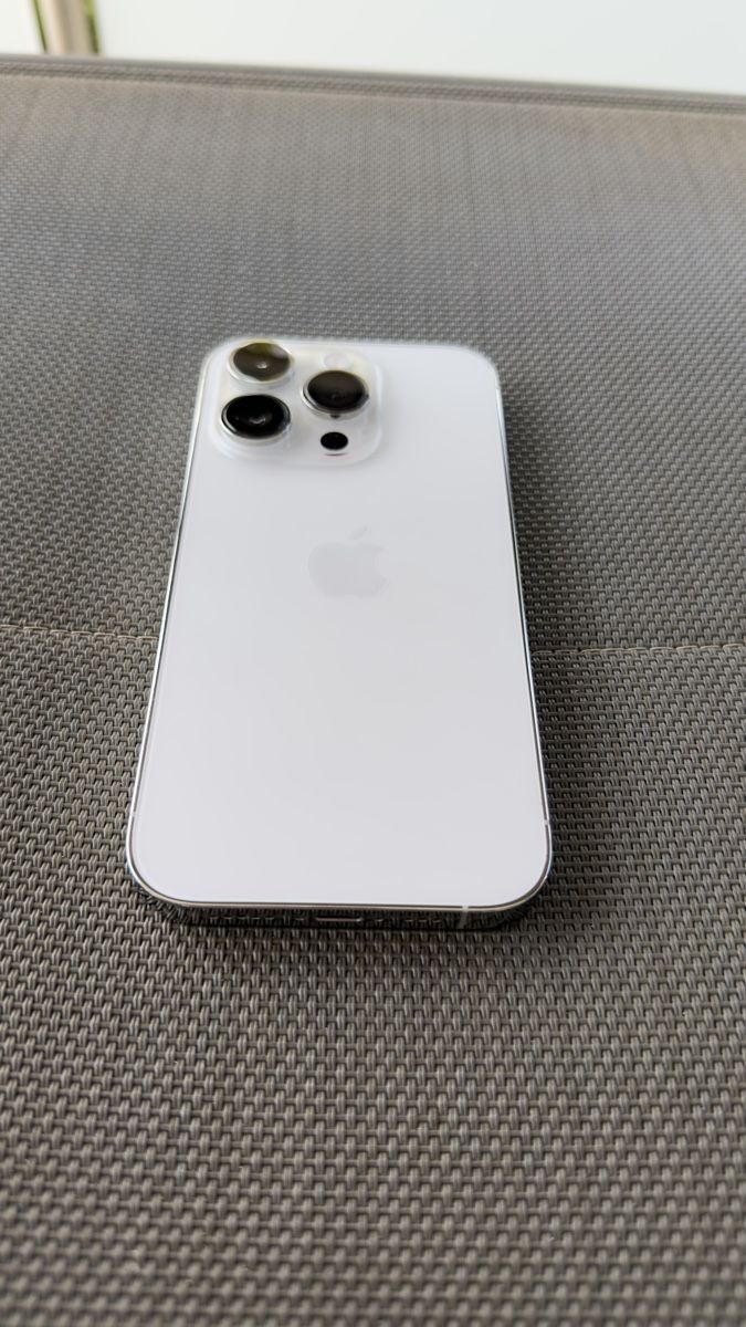 Apple Portables: iPhone 14 pro – Neuf (Voir description) à Eiken par ric_xkv8 5