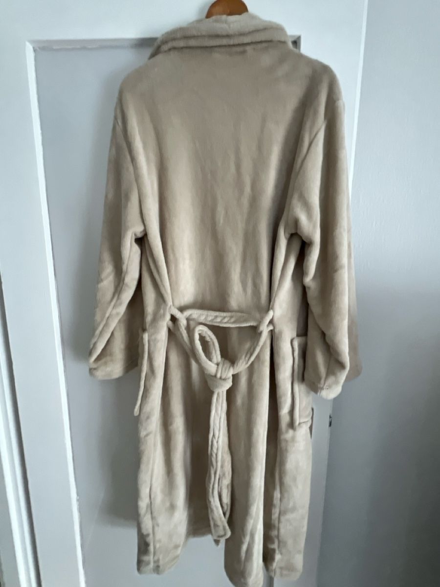 Accappatoi: Bademantel beige   – Nuovo e nell'imballaggio originale da Siebnen venduto da toshi123 1