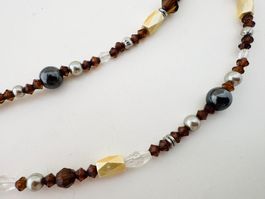 Magnet-Perlenkette mit Kristallen und Acrylperlen, Braun