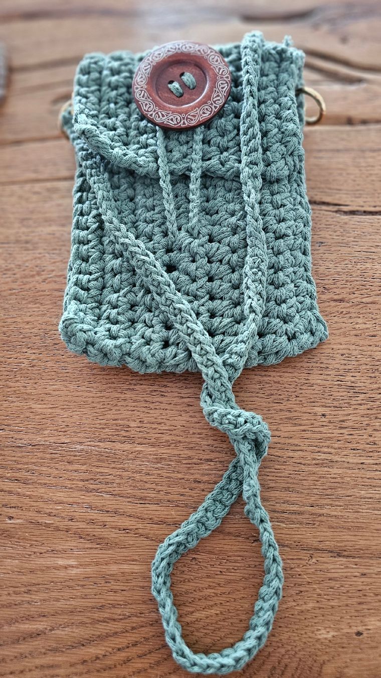 Borse: Handytasche mit grossem Knopf, robust und handgefertigt – Nuovo e nell'imballaggio originale da Fehraltorf venduto da lisam16 3