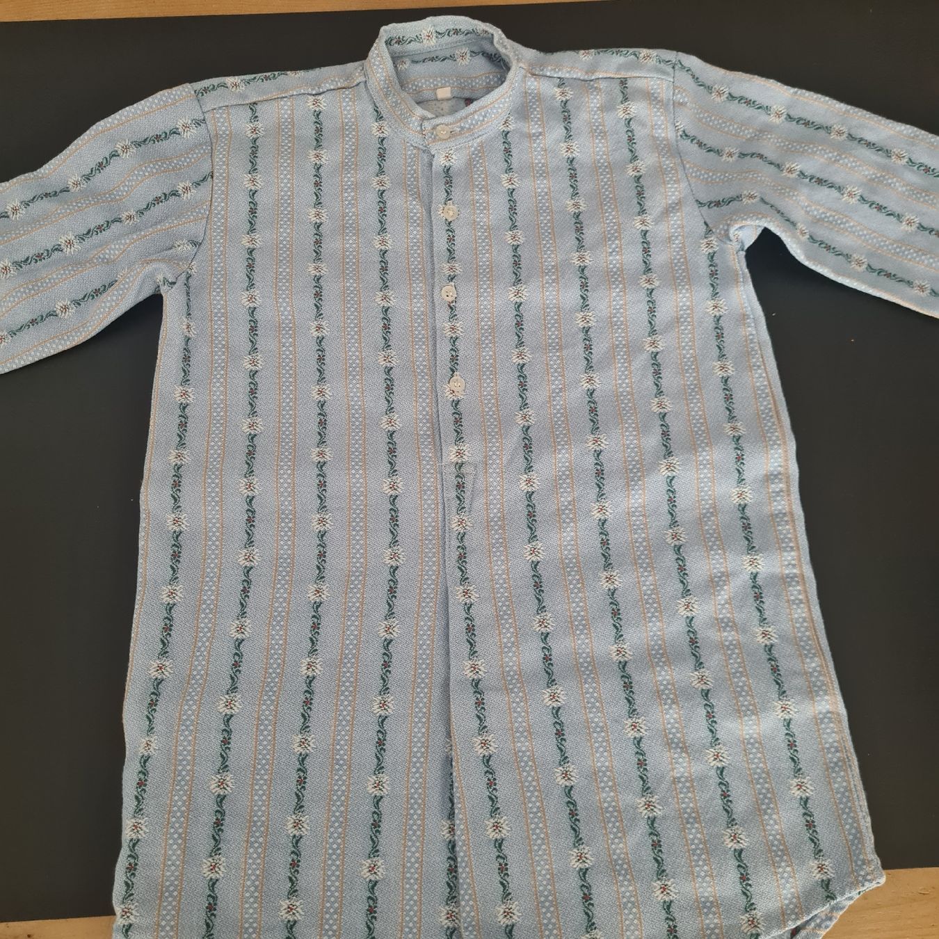 Edelweiss Camicie, T-shirt & Polo: 2 Edelweiß Kinderhemd  Gr.98 – Usato da Steinen venduto da turbogeiss99 4