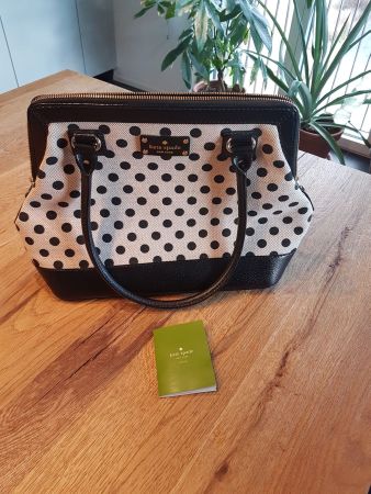 Tasche der Marke kate spade NEW YORK