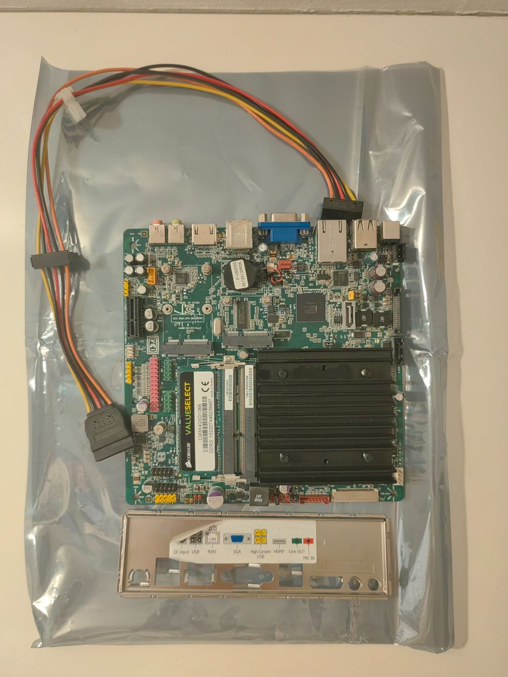 Intel Mainboards: Intel Mini-ATX Atom Motherboard DN2800MT – Gebraucht aus Zürich von