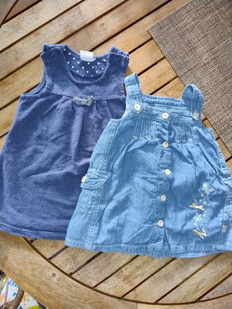 2 süsse Babykleider, Gr. 62, blau