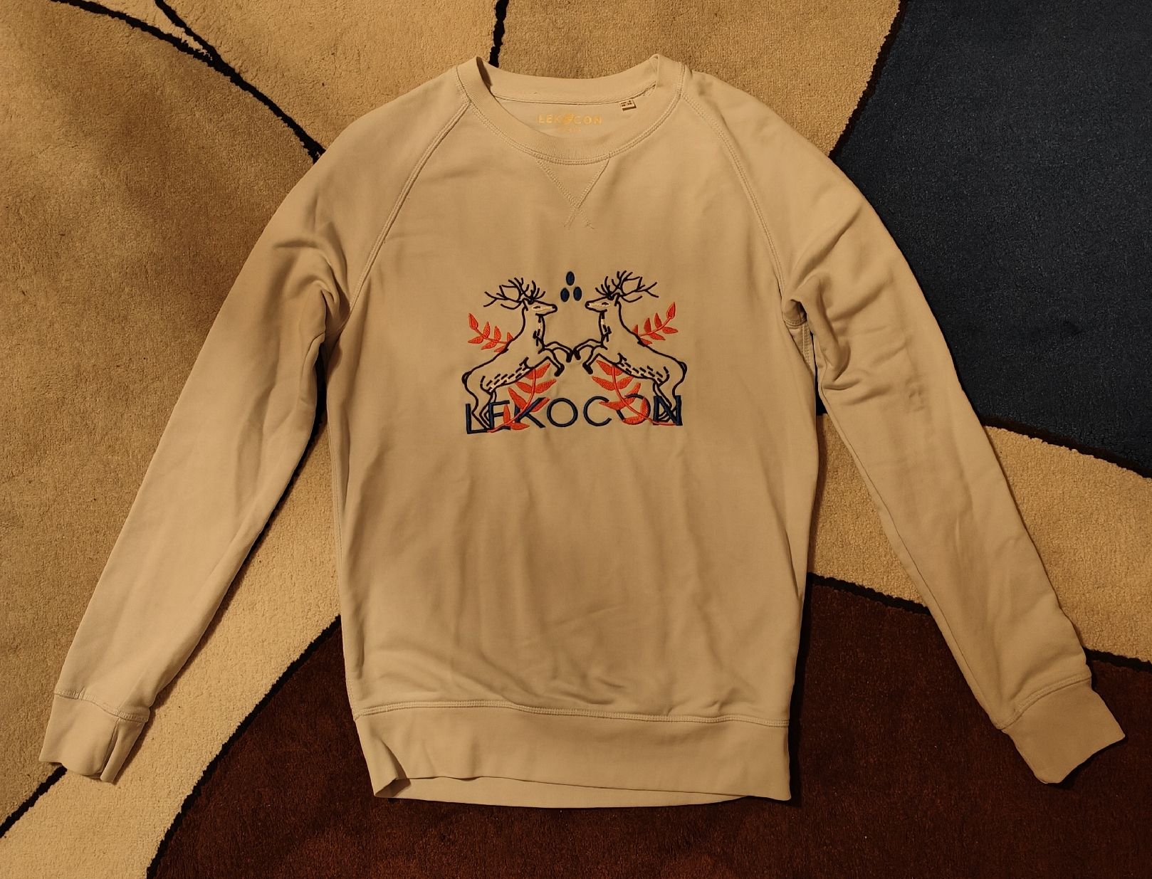 Pullover & Sweatshirts: Weisser Pullover von LEKOCON Paris – Neu (gemäss Beschreibung) aus Einsiedeln von RaphaelSimeon