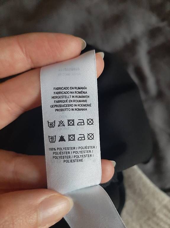 Primark Camicette: Primark Bluse schwarz Gr. 34 – Usato da Marthalen venduto da Jenny.Z 1