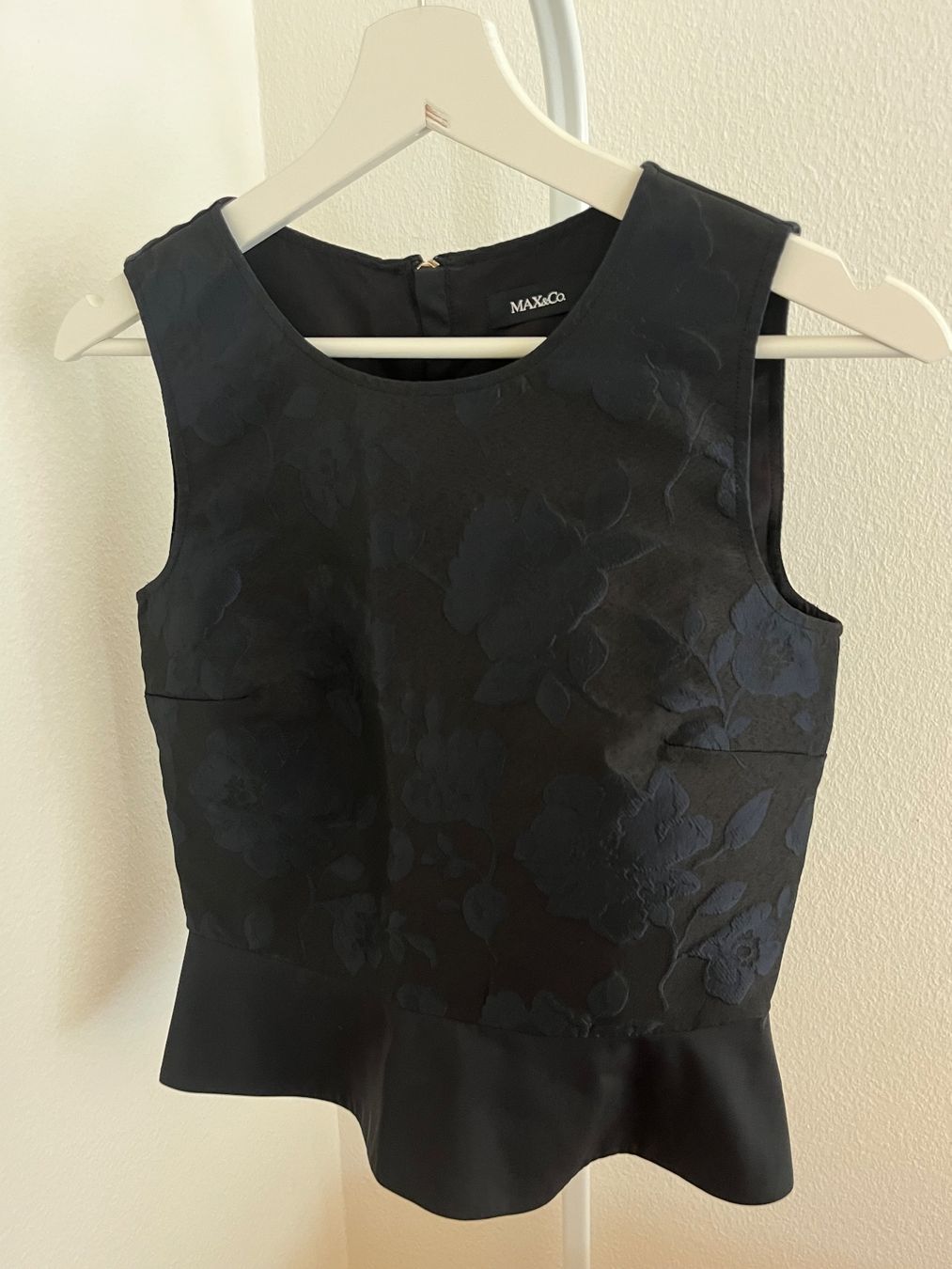 Max Mara Top: MAX&Co. Top Blumenmuster Gr. XS – Usato da Wollerau venduto da sab_6j7r