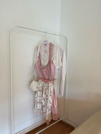 Krüger-Dirndl -SET Grösse 38-40 mit Bluse, Jacke und Tasche