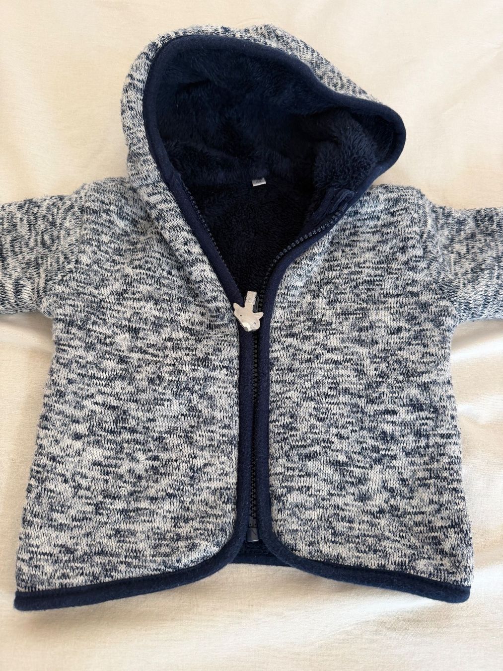 Jacken & Mäntel: Flauschige Strickjacke in Grösse 68 – Gebraucht aus Hettlingen von SaMiViJu 2