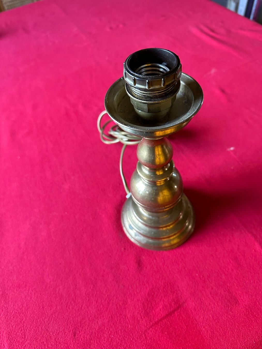 Lampen: Massive Messingleuchte (ohne Schirm) – Gebraucht aus Ottikon von ron_555v 1