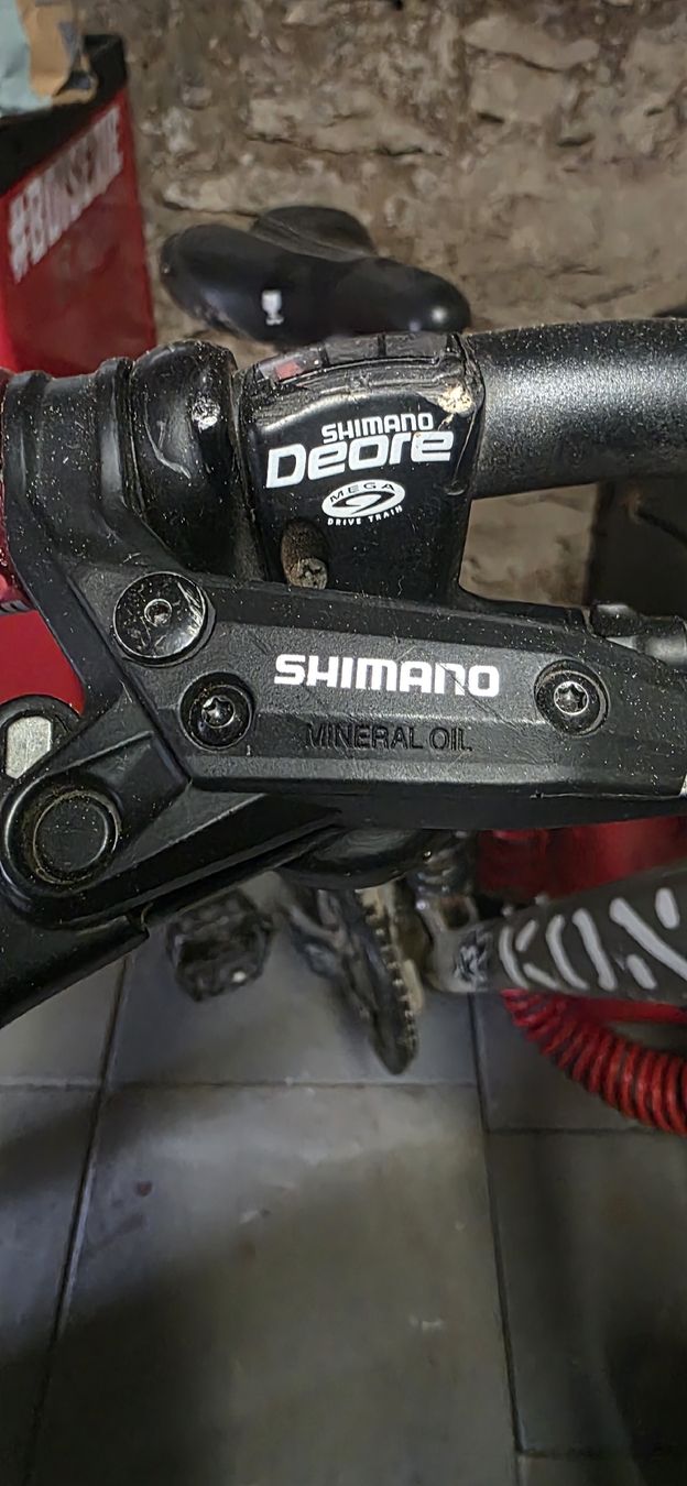 Kona Velos: Kona Stinky DH – Defekt aus Nuvilly von JULK3695 3