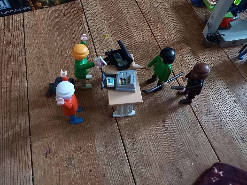 Jouets: Playmobil Polizei und Räuber Set – D'occasion à Alchenstorf par jae_8glt 1