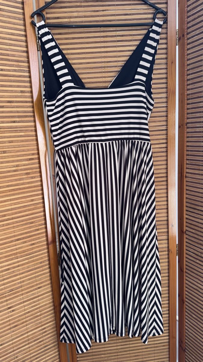 C&A Kleider: Kleid von C&A, M – Gebraucht aus Gümligen von morticiaaddams 1