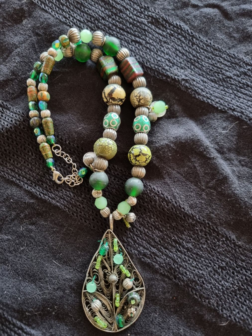 Catenine: Modeschmuck - lange Halskette – Usato da Ueberstorf venduto da andreabruegger