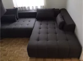 Ecksofa mit elektrischer Verstellung 