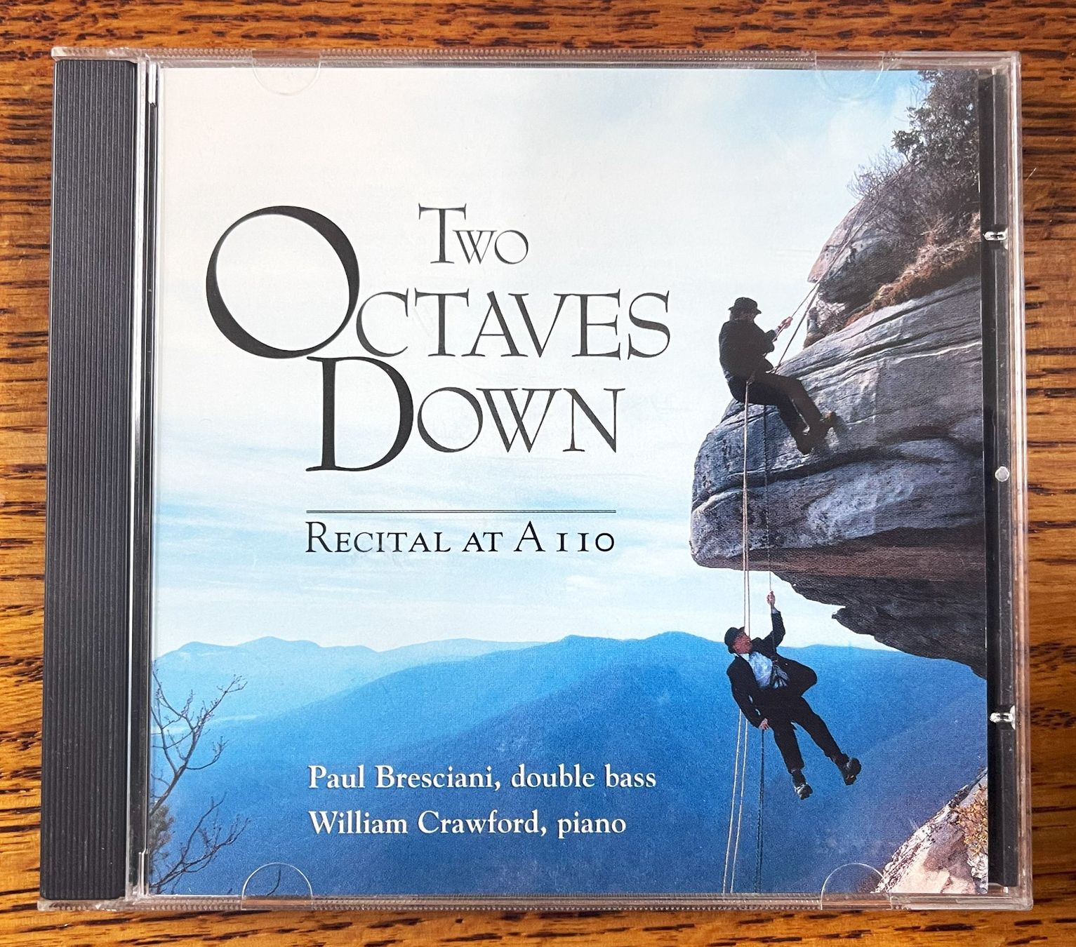 CD: Two Octaves Down: Recital at Aiio CD – Usato da Oftringen venduto da Vucki