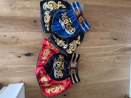 Muay Thai Shorts original aus Thailand, ungetragen
