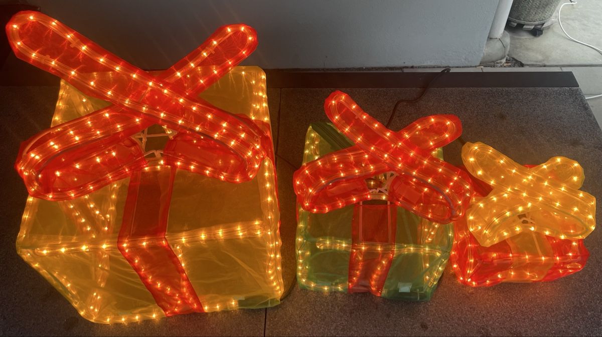 Alle Dekorationen: LED Deko-Geschenks Pakete  – Gebraucht aus Altstätten SG von Nik2009 3