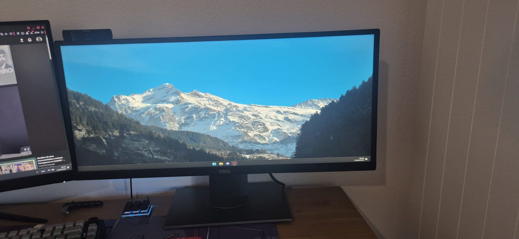 Dell Monitor: Dell U2917W Moniteur UltraLarge 29" – Usato da St-Prex venduto da rod_5td5 2