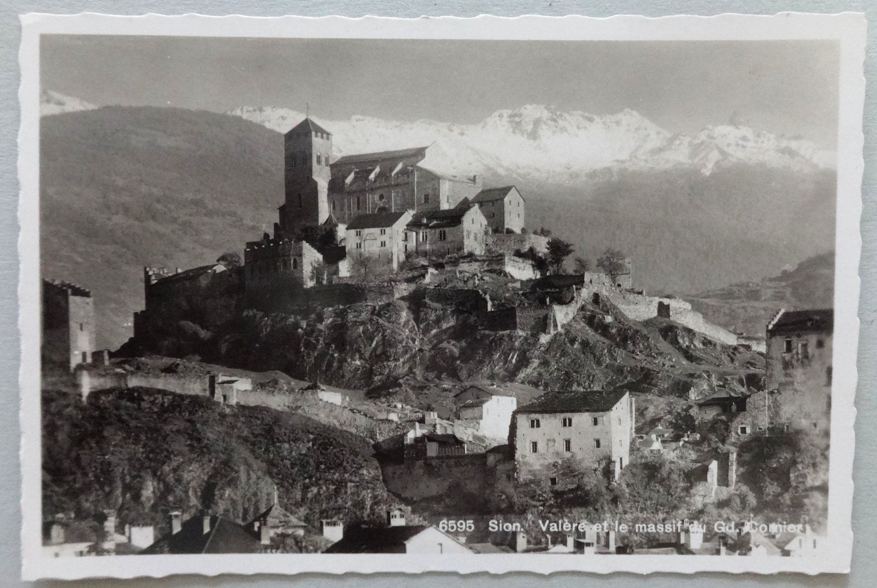 Cartoline postali: Sion, Valère et le massif du Gd. Comier – Usato da Fétigny venduto da Billy2miny