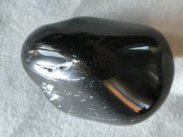 Schöner Obsidian Trommelstein, Handschmeichler 45 x 30