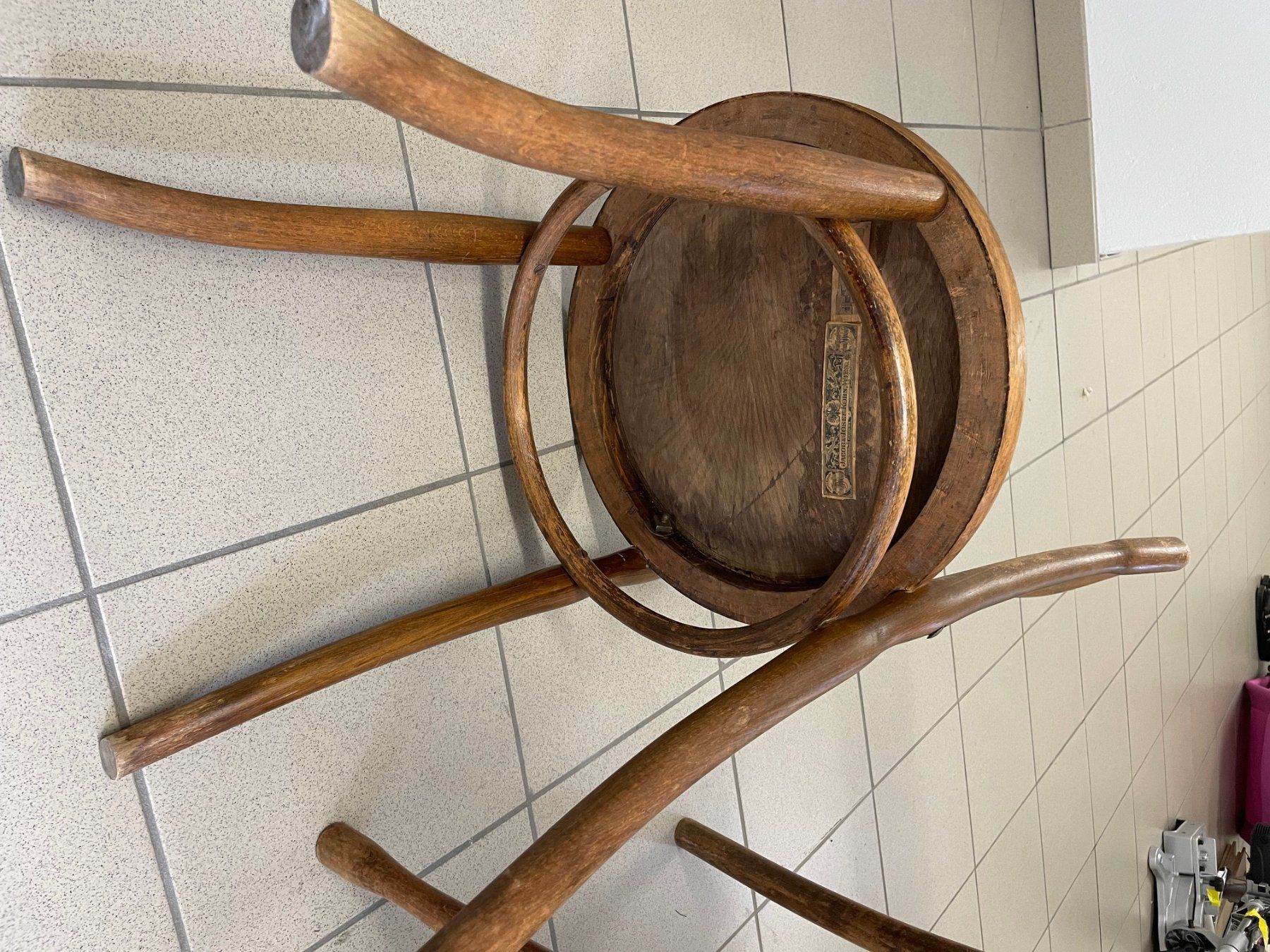 Stühle: Antike Holzstühle (auch einzeln) – Gebraucht aus Lenzerheide/Lai von Gianmarco7078 2