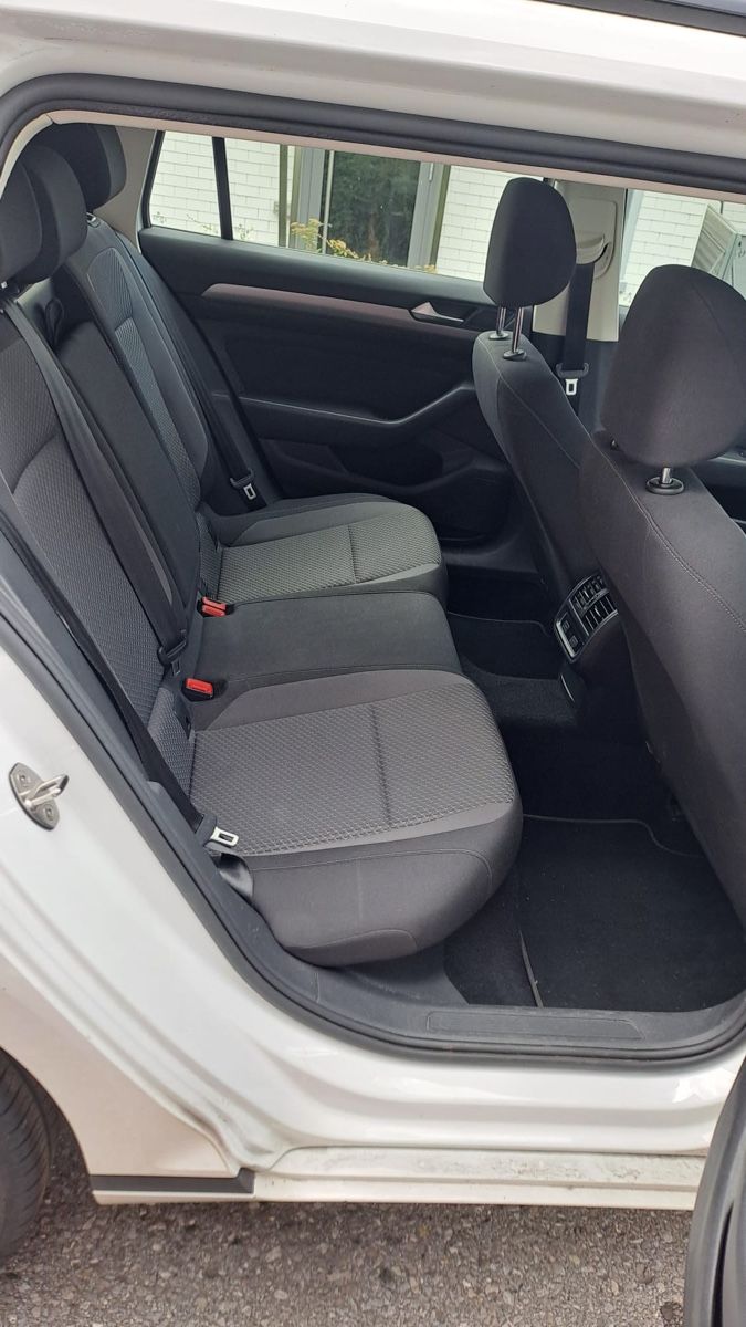 VW Automobili: VW Passat V 2.0 TDI BM – Usato da Herisau venduto da Tor7 4