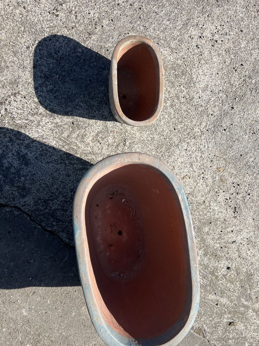 Pots de fleurs: Zwei elegante Blumentöpfe – D'occasion à St. Gallen par Leccese 3