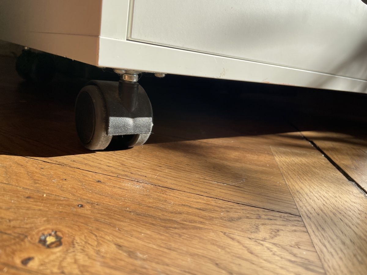 Ikea Korpus: Schubladen auf Rollen – Gebraucht aus Biel/Bienne von Savoir_vivre321 3