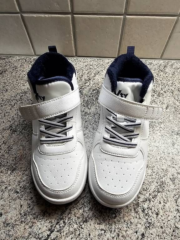Schuhe für Jungen: Kinderschuhe – Gebraucht aus Villnachern von ssp_m6rk 1