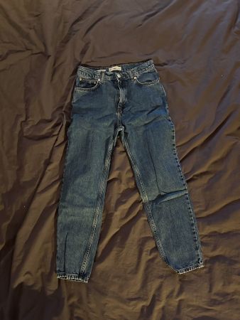 Mom Jeans