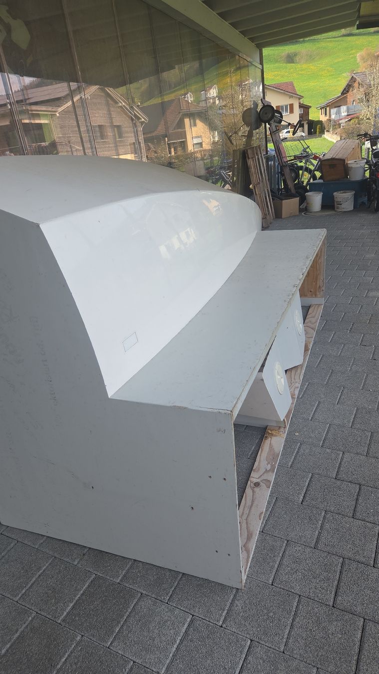 Allestimento di negozi e stand fieristici: Bar-Theke aus Boot – Usato da Schüpfheim venduto da Frasi 5