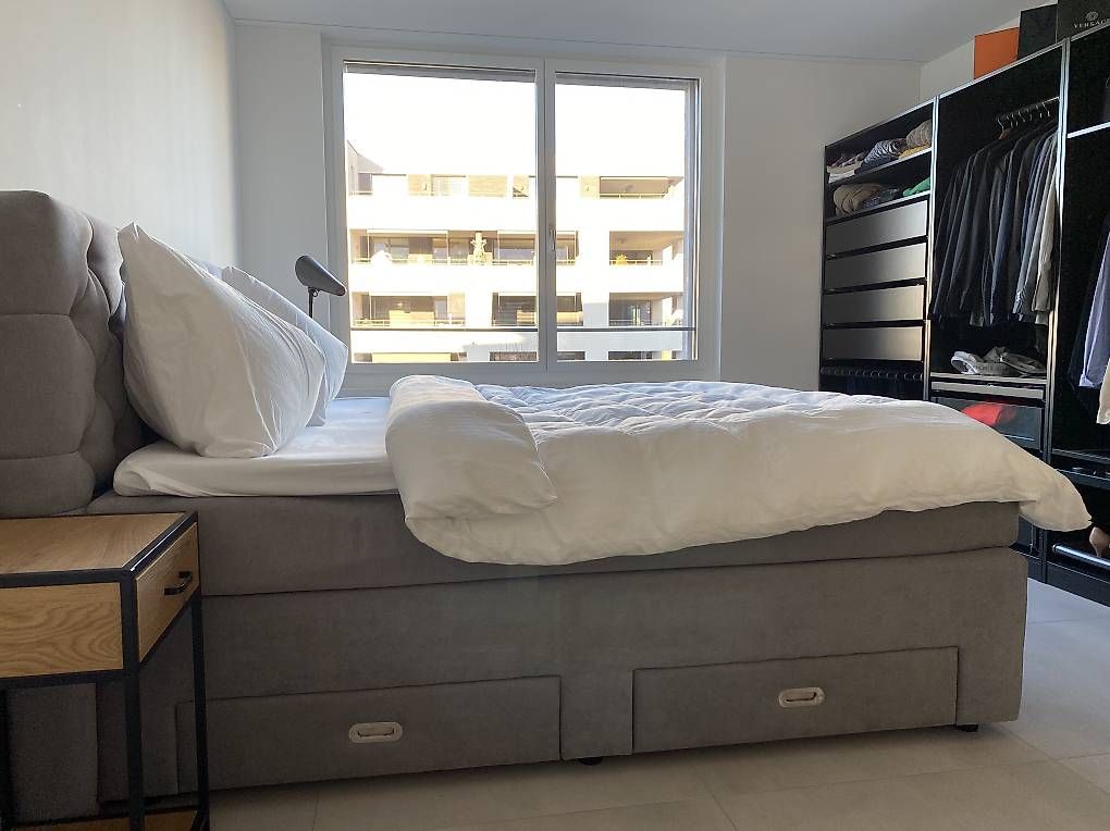 Letti: Boxspringbett grau – Usato da Bottighofen venduto da san_v5p7 1