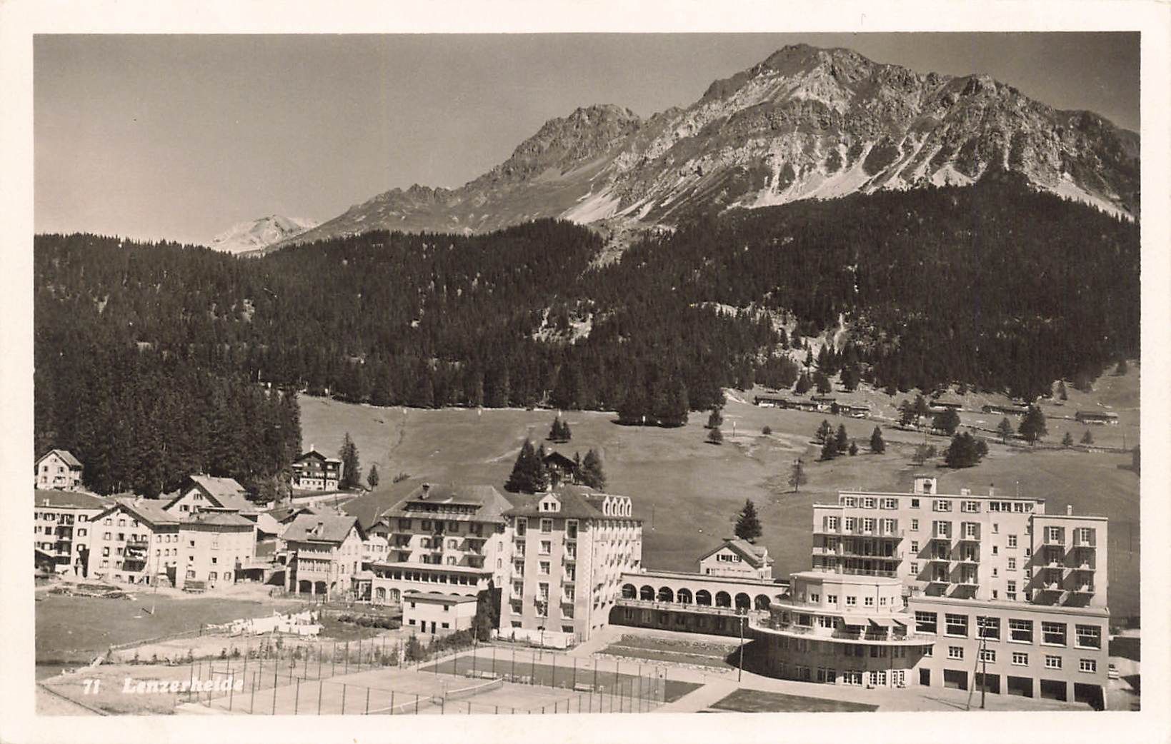 Cartoline postali: Lenzerheide GR Panorama Hotels und Berge – Usato da Biasca venduto da Blenio71