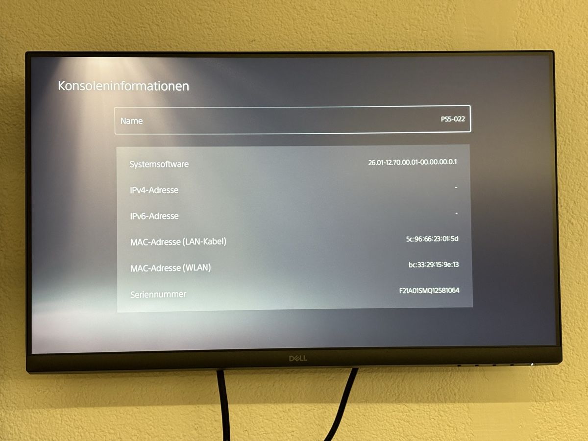 Sony Console: Sony PlayStation 5 Disc Edition mit Controller Firmware 12.7 – Usato da Solothurn venduto da Jfk 6