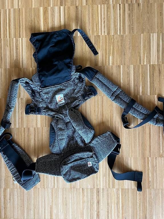Ergobaby Marsupi portabebè: Ergobaby Omni 360 – Usato da Zürich venduto da sand.ra