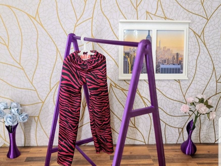 Bambole: Personalisierte Kleiderbügel für Barbie- oder Simba - 12 Stk – Nuovo (secondo la descrizione) da Schlieren venduto da Alena020_0 7