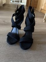 Schwarze Sandalen mit Absatz Grösse 39 neu