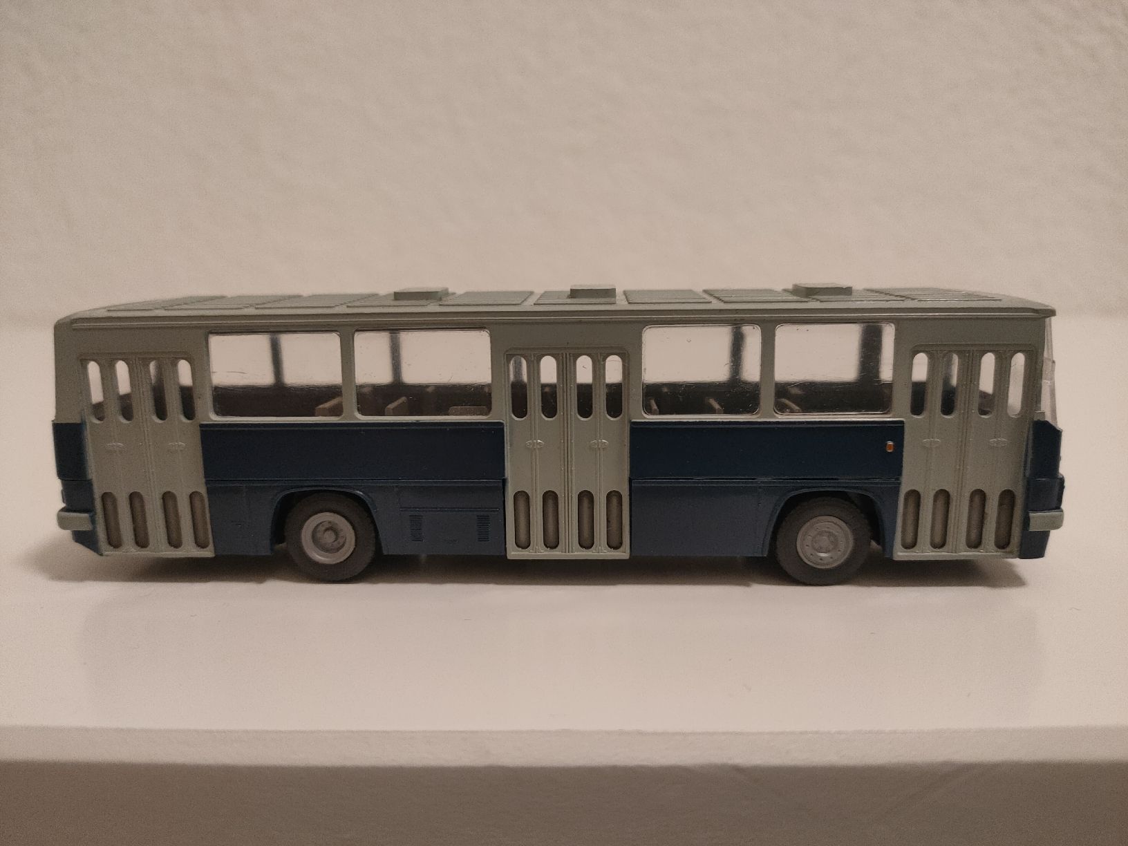 Rietze Modellautos: Ikarus Bus 206 – Gebraucht aus Burgdorf von bri5 1