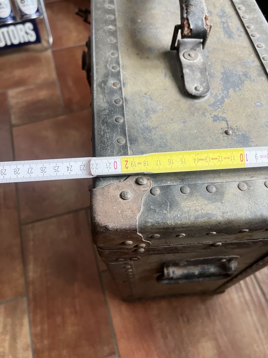 Valigie: Goodyear Loadometer Kit Transportbox antik – Usato da Mellingen venduto da Oelquelle 6